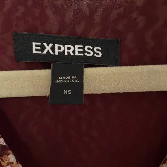 Express Printed Ruffle Wrap Peplum Top - Picture 8 of 8